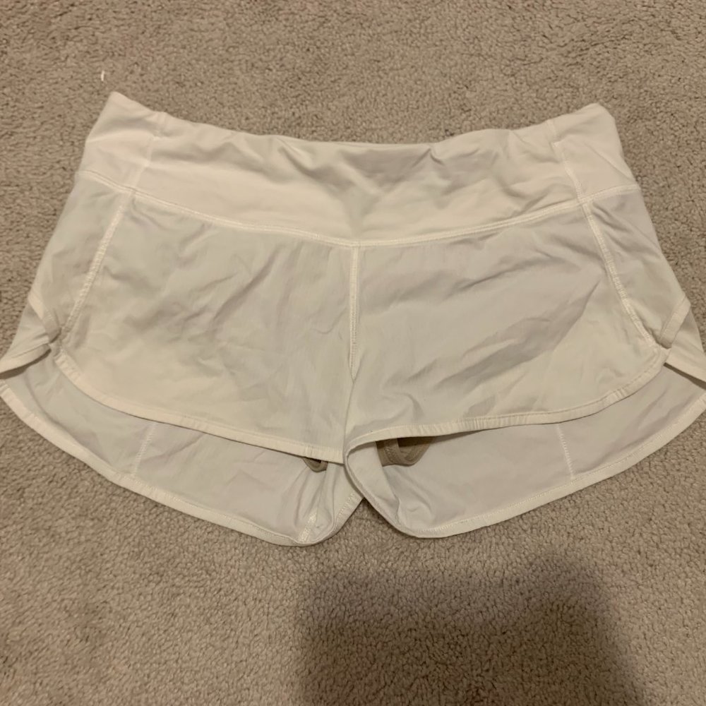 Lululemon Speed Short *2-way Stretch 2.5" White Size 6